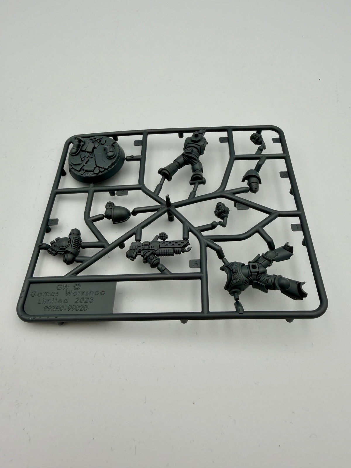 Painting Competition : Base Marine Spec
